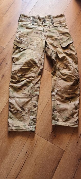 Spodnie wojsk specjalnych