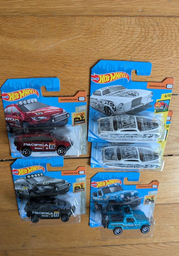 Hot Wheels - 1/64 Vários modelos (Custo unitário 2,5)