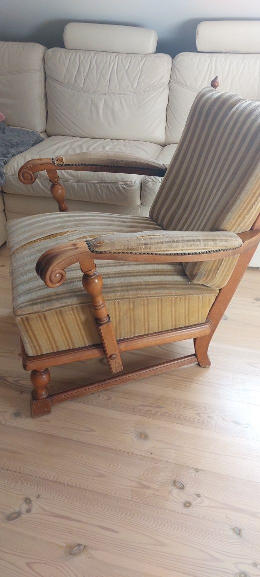 Fotel stary retro