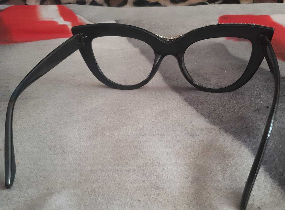 Okulary kocie kolor czarny