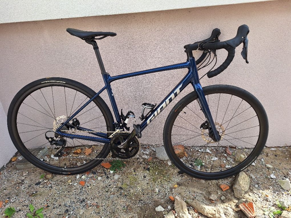 Giant contend ar  105 shimano disc roz.54/ M