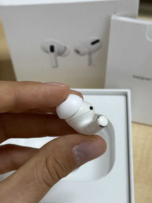 Apple Airpods Pro 1/2 Wireless Charging Оригинальные, комплект