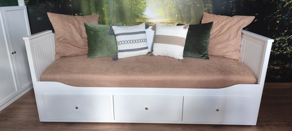 Łóżko Ikea Hemnes
