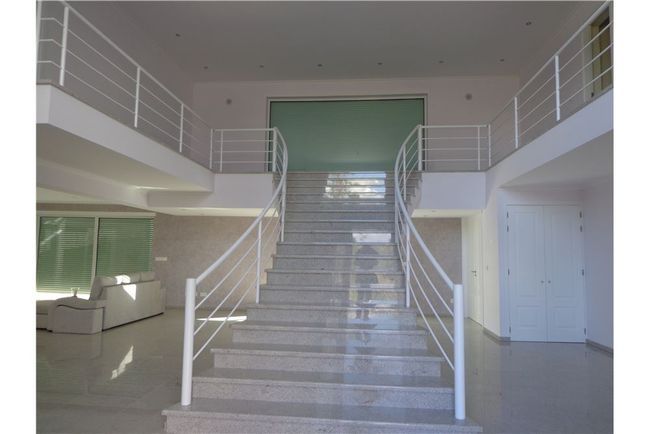 Moradia de luxo T5+1 com 2.8ha - Viseu