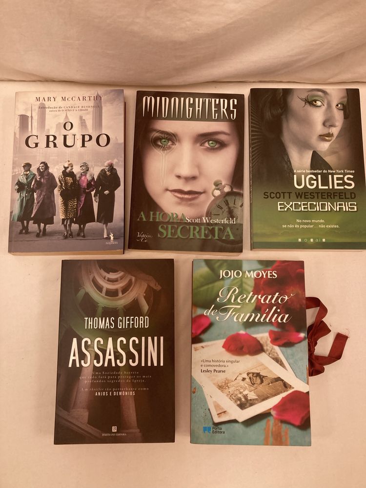 Livro O Pássaro de Peito Vermelho, de Jo Nesbo