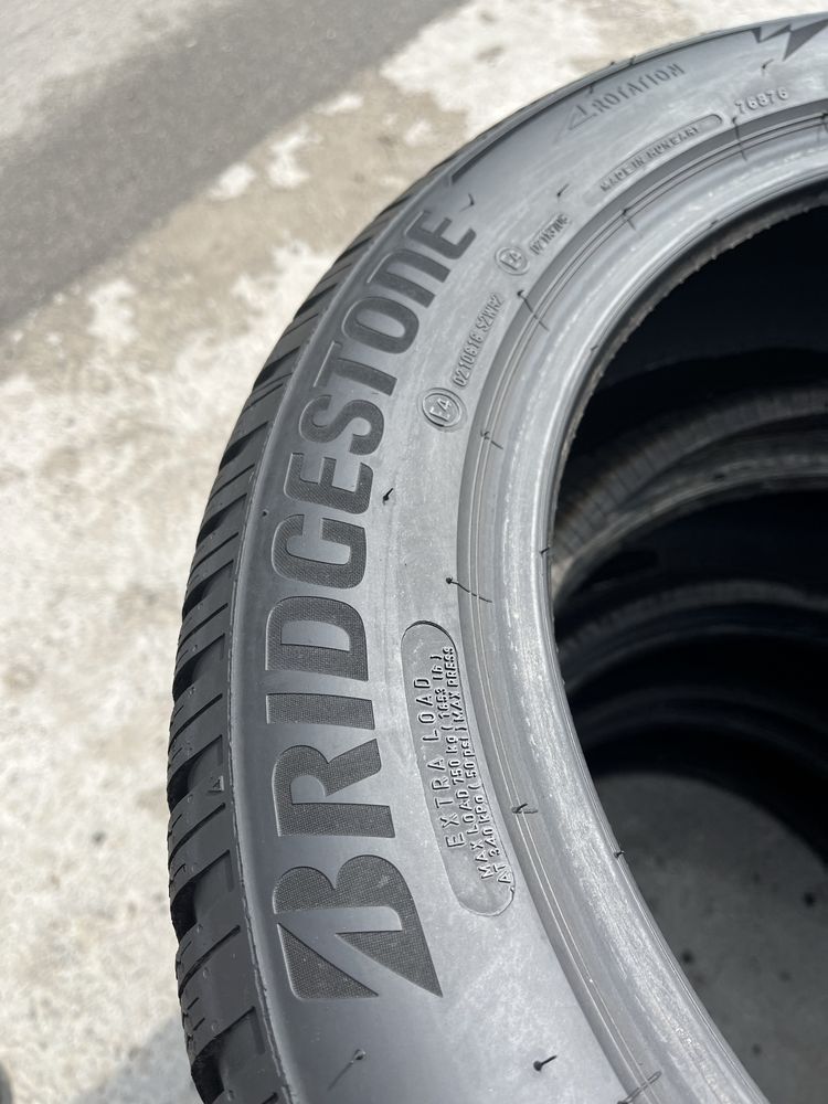 Шини 215/55 R17 Bridgestone Blizzak LM 005 резина бу зима