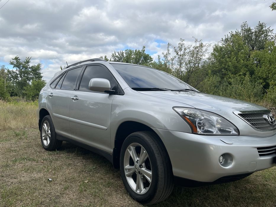 Продам Lexus RX400 h