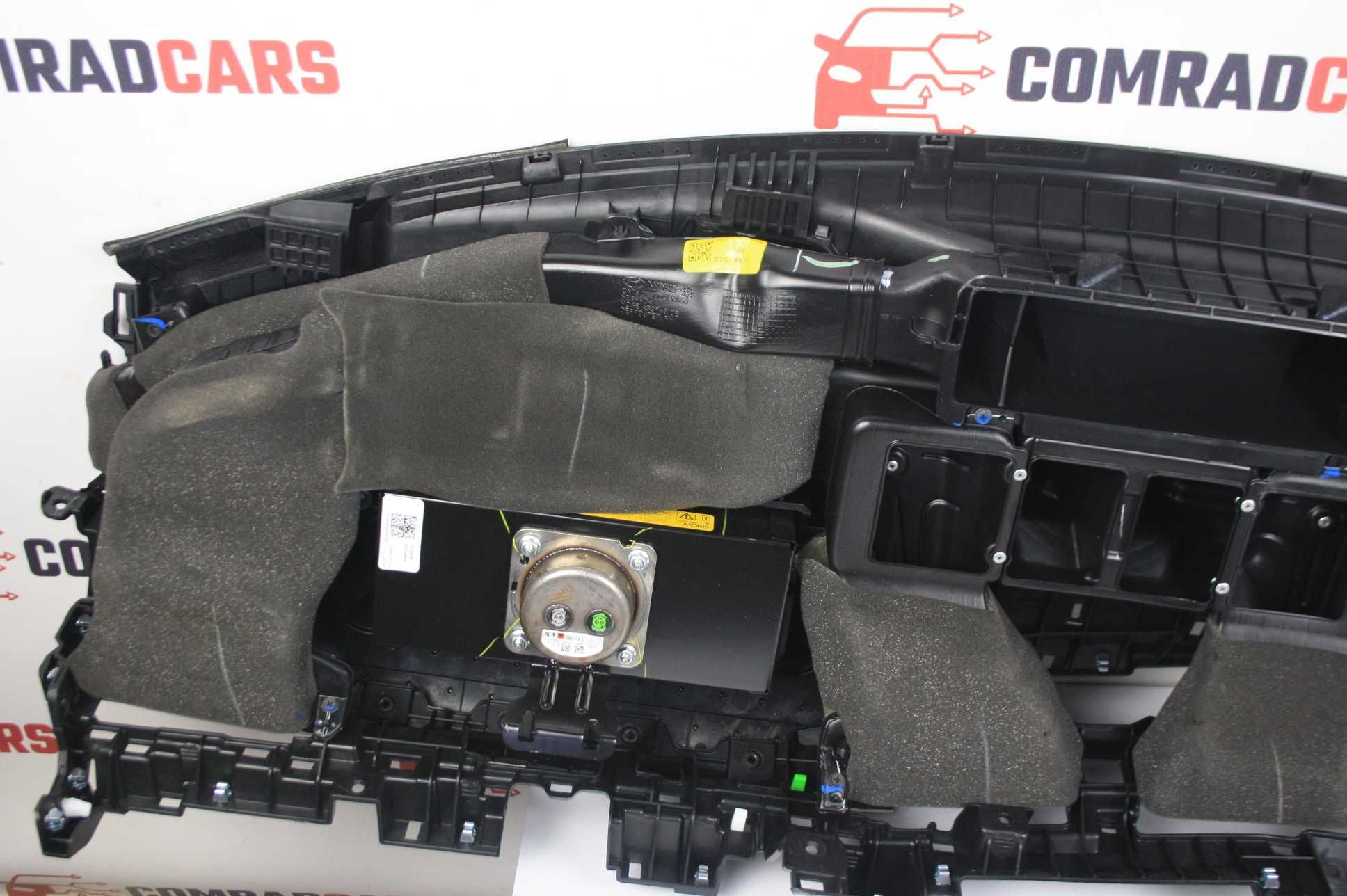 Торпедо Hyundai Elantra CN7 20-