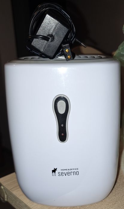 Pochłaniacz Wilgoci Osuszacz Powietrza Do Domu i Łazienki Cichy SEVERN
