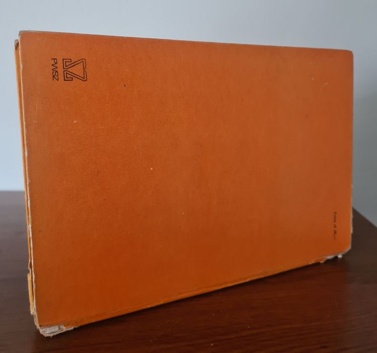 Przykłady obliczeń konstrukcji żelbetowych i z betonu sprężonego