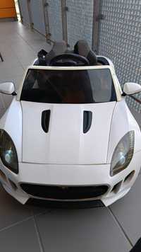 Samochód Jaguar dla dziecka