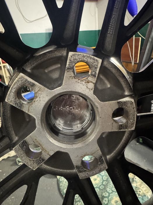 Продам діски r17 дуже гарний стан практично нові