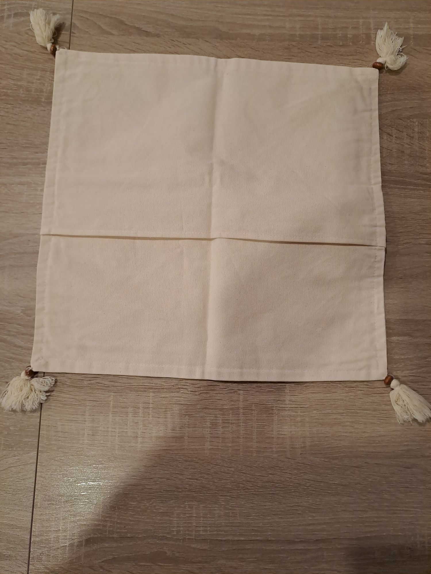 Poszewka ozdobna na poduszkę - kolor len. Rękodzieło tureckie.