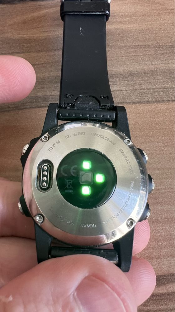 Garmin fenix 5s мультиспортивний смарт годинник