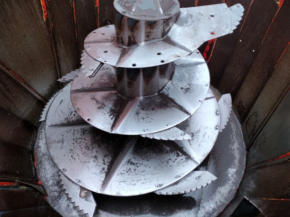 Paszowóz wóz paszowy Strautmann Vertimix 951