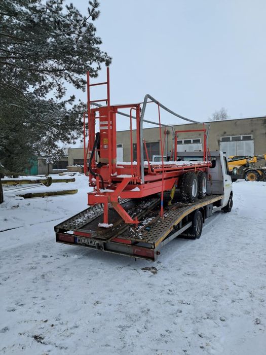 Pomoc drogowa autolaweta holowanie transport