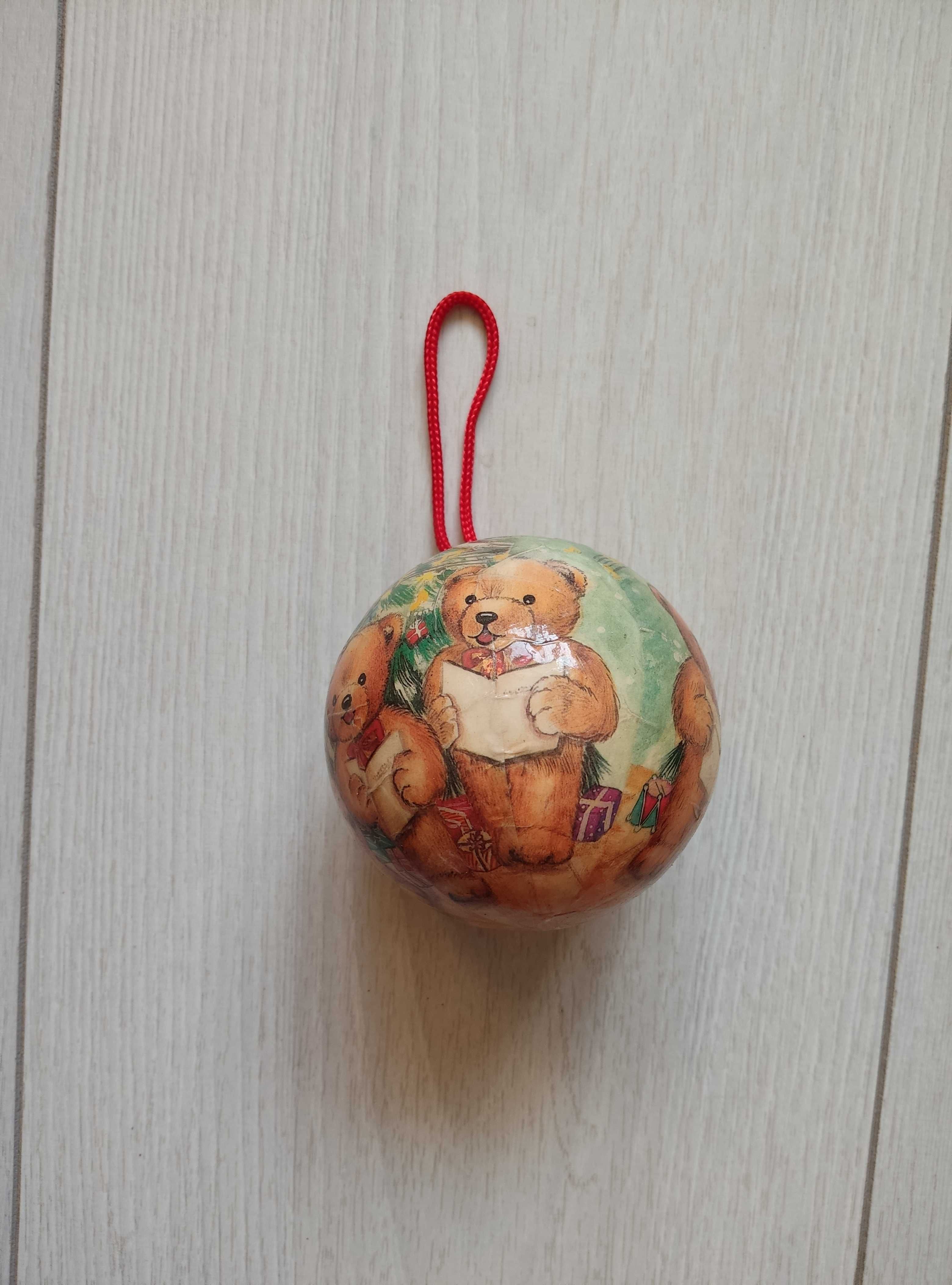 Новорічна кулька з Ведмедиками