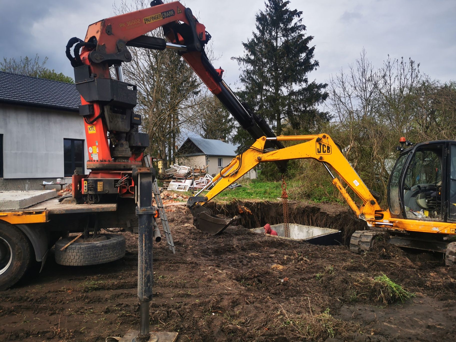 Zbiornik betonowy 6m3 na szambo wode deszczówkę ścieki gnojówkę