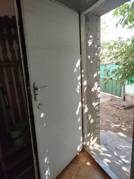 Продам жилой дом рядом с Черноморском цена 37т.у.е