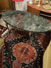 Stół z marmurowym blatem