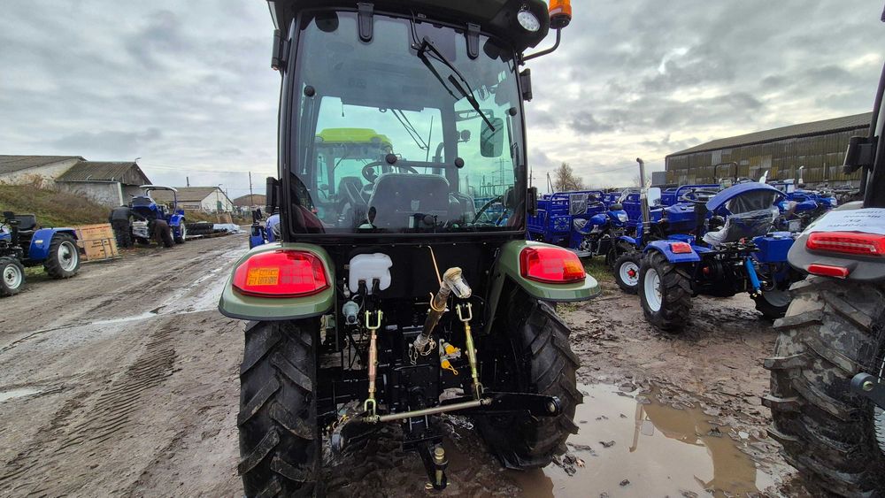 Трактор Кентавр 404 SC 2025 обшитая кабина пластиком