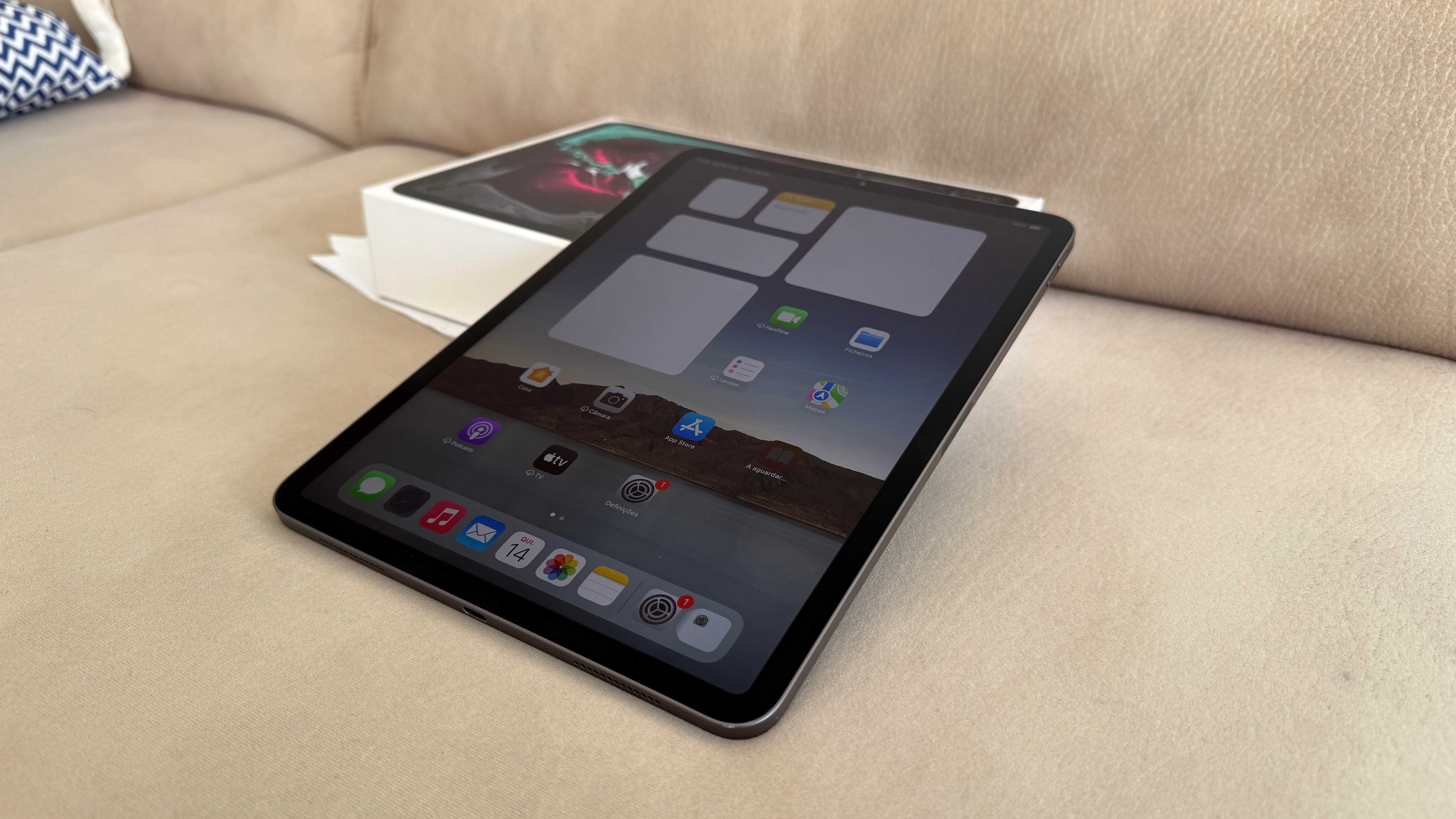 Vendo troco iPad Pro 11'' 256Gb Wifi C/Fatura Nacional