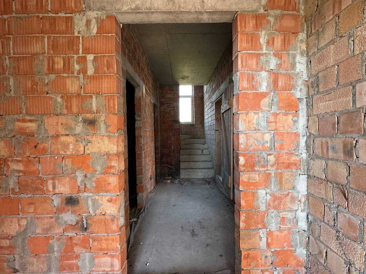 Котедж в с.Солонці "Козирна Вісімка"