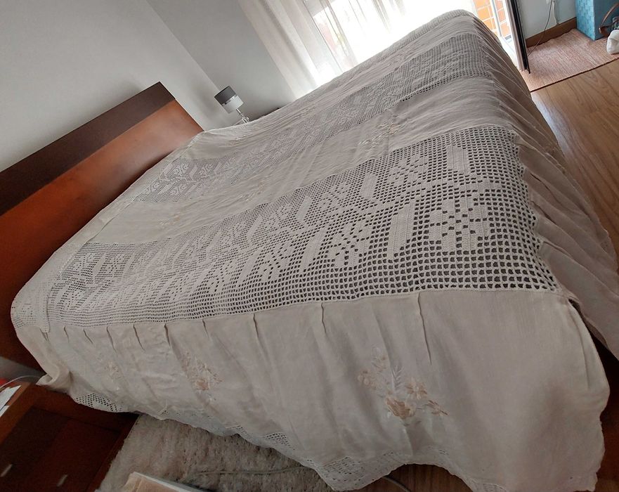 Coberta croché e linho