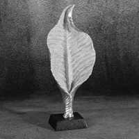 Figurka dekoracyjna 14x8x34 ELDO srebrna skrzydłokwiat