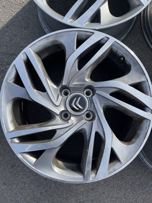 Продам оригинальные диски Citroen C4