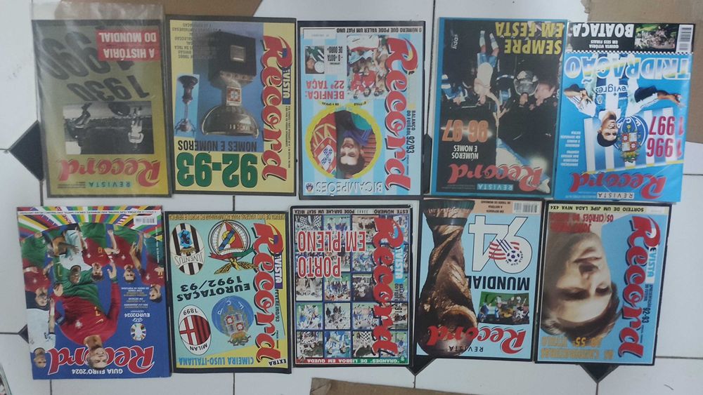 36 Revistas de Futebol Record