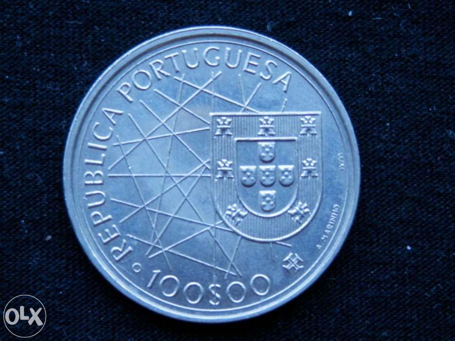 Moedas diversas em bom estado