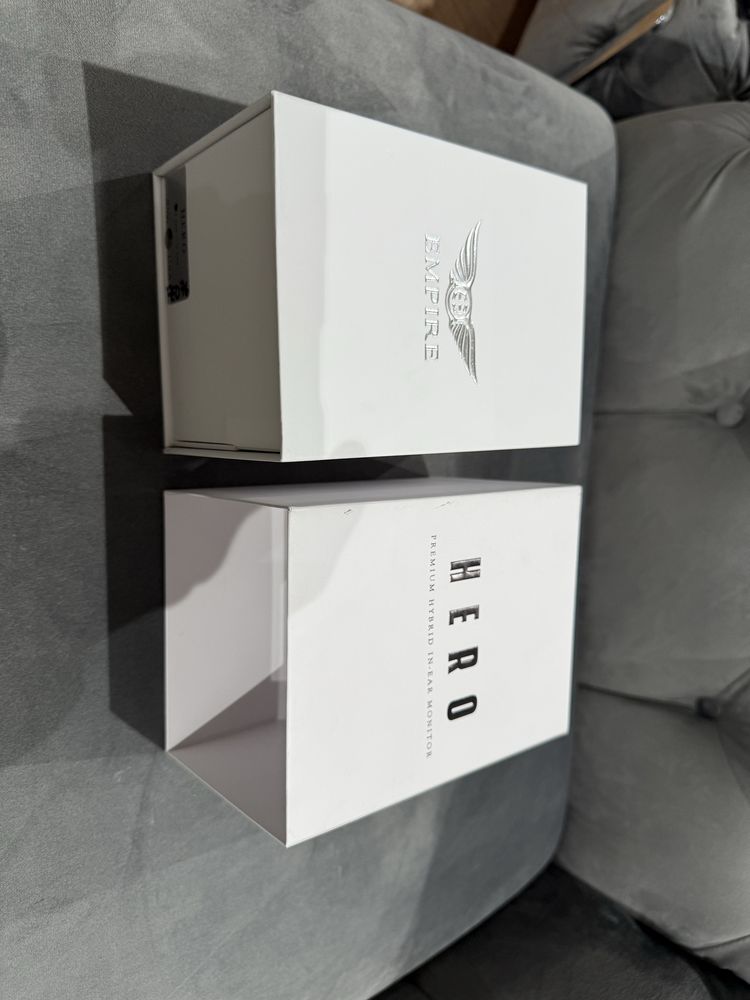 EMPIRE Eears  hero founder edition