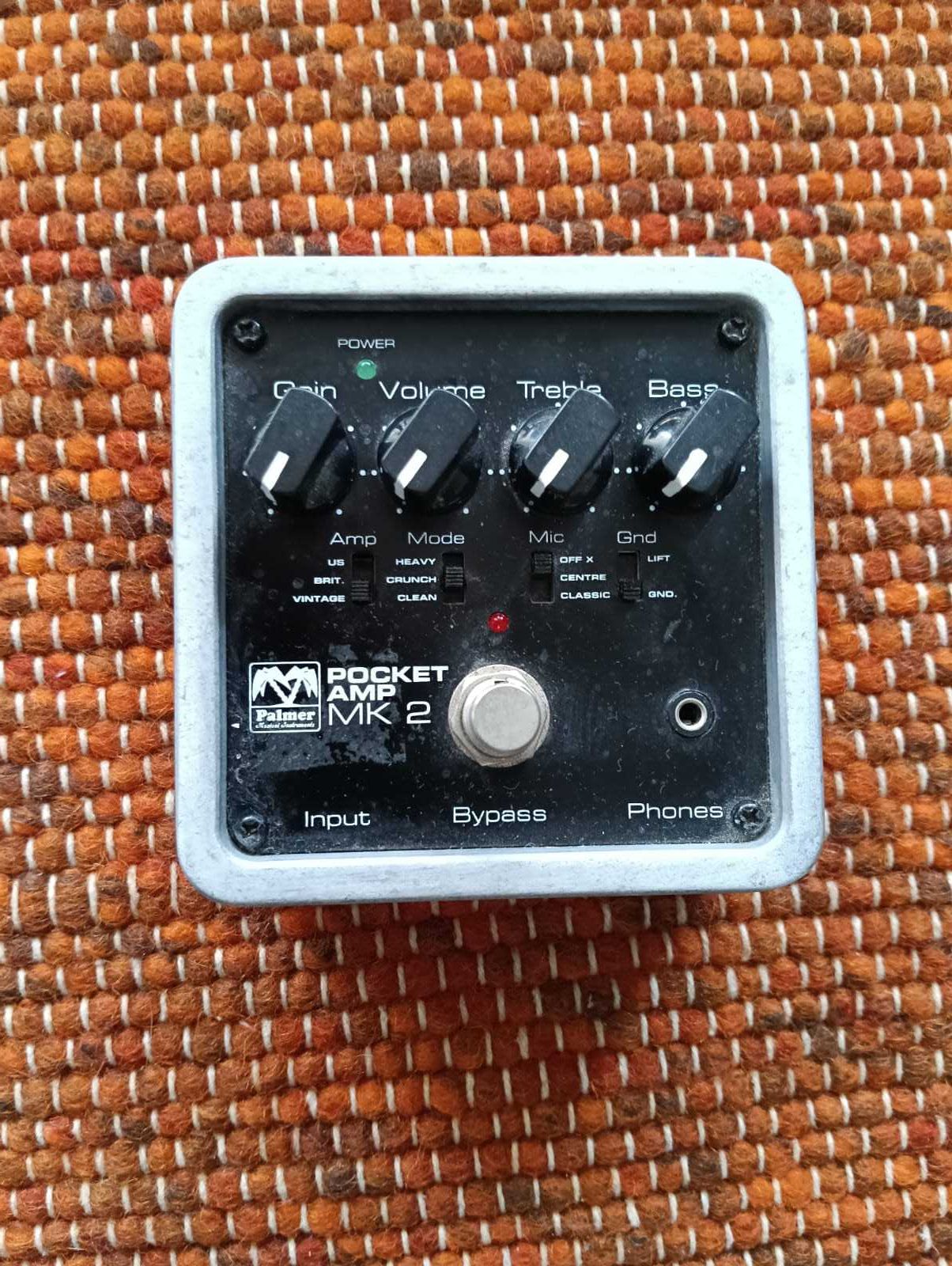 Palmer Pocket Amp MK2 – Pré-Amp de Guitarra Portátil (Como Novo)