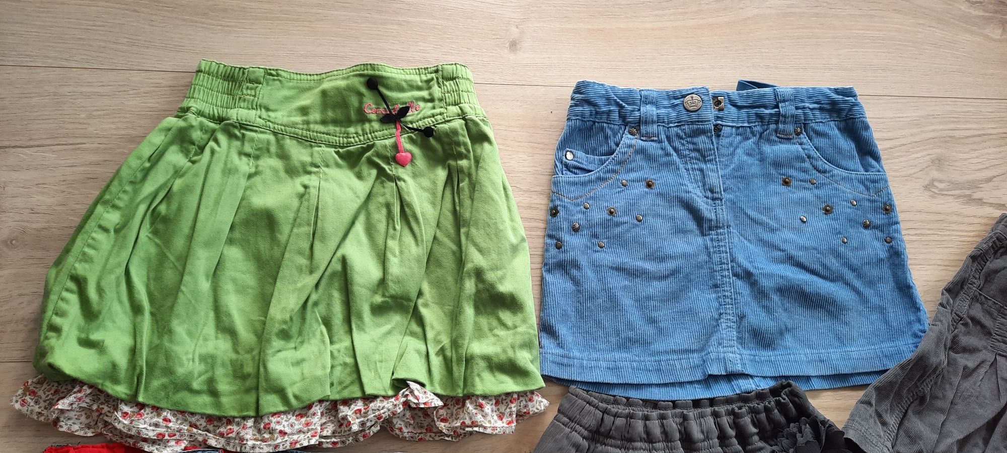 6 spódniczek plus 2 gratis 110 116 zara coccodrillo sergent major Rese