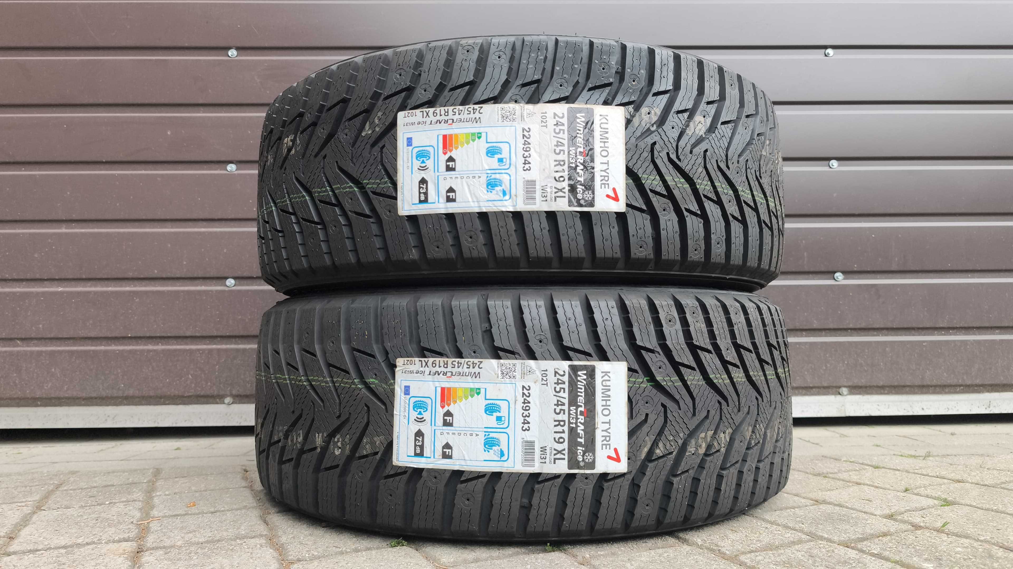 2 sztuki opony zimowe 245/45/19 102T Kumho 2020 rok (OL564/OH)