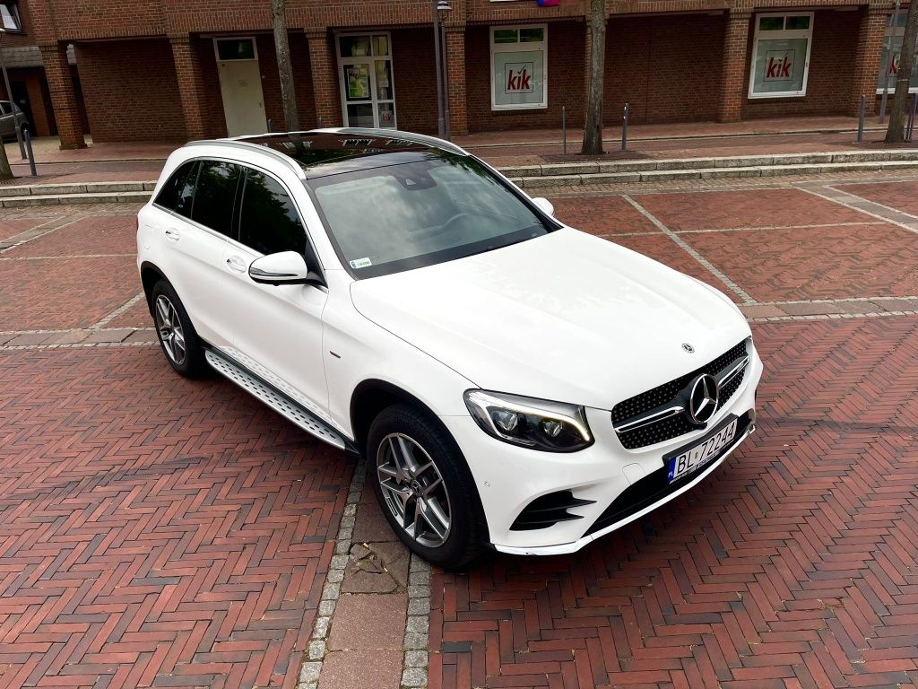 Mercedes GLC 4MATIC AMG  pakiet