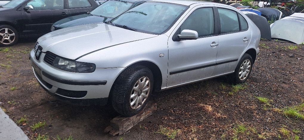 Seat leon caly na części ls7n kod lakieru 1.4 axp