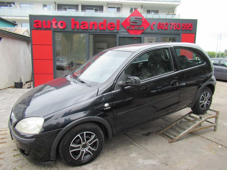 Opel Corsa C 1.2 80km ekonomiczny niezawodny ładne blachy benzyna 2004