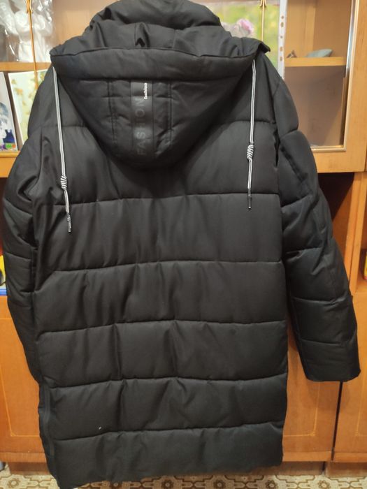 Куртка зимняя в хорошем состоянии!