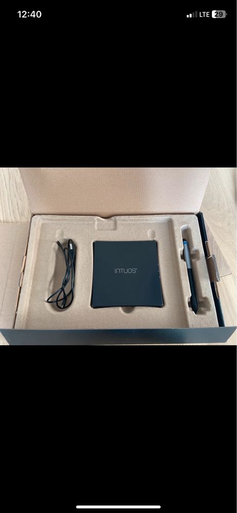 Wacom Intuos M stan bdb tablet graficzny