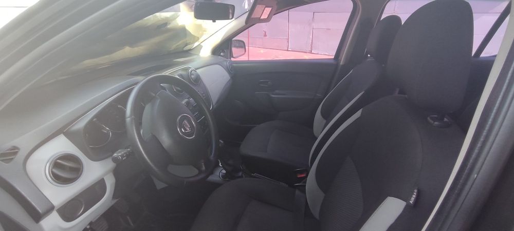 DACIA    Sandero