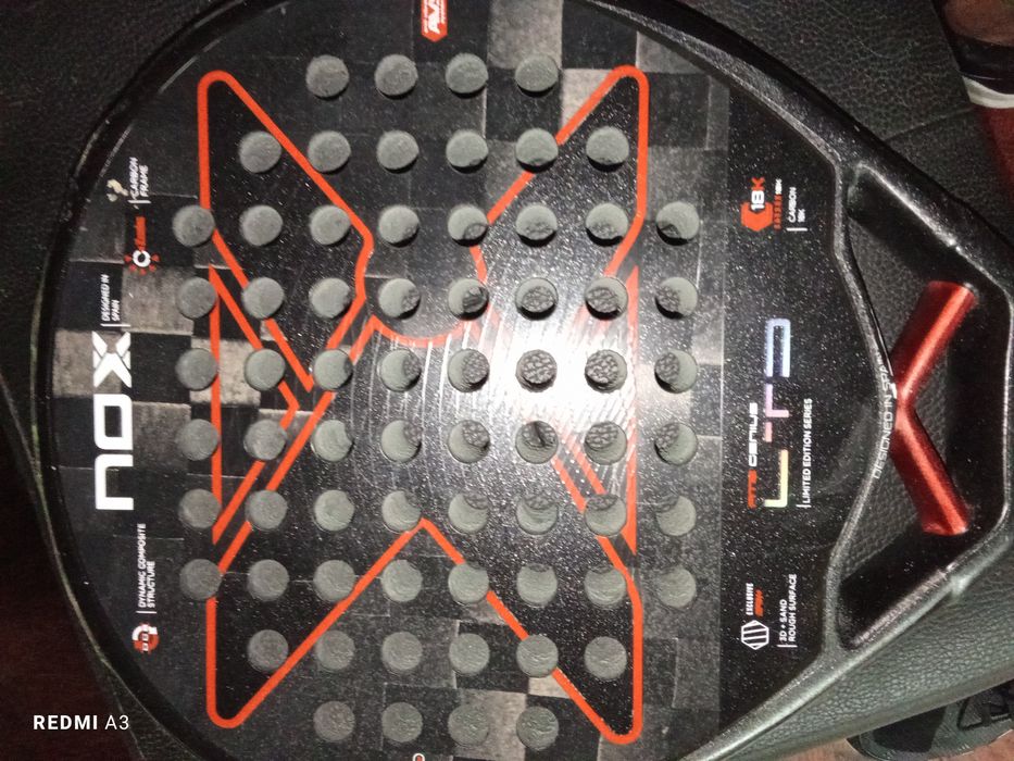 Raquete em bom estado geral