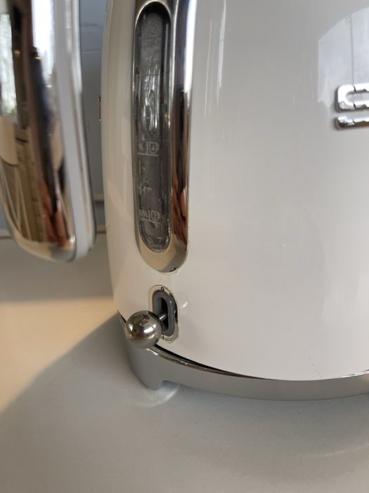 Czajnik Smeg 1,7l KLF03 biały