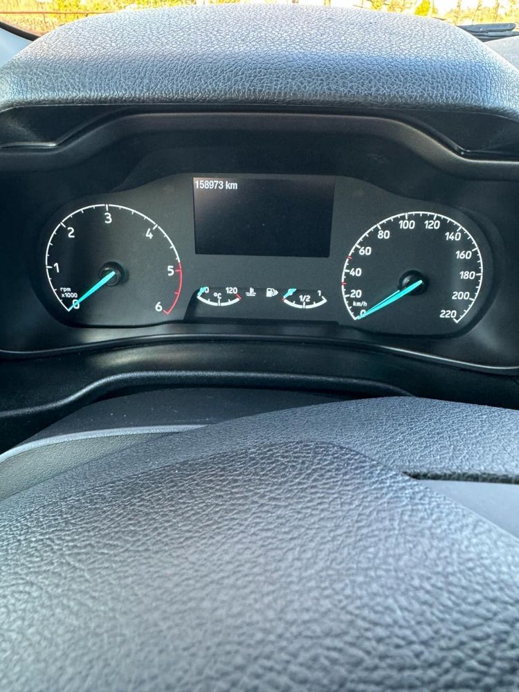 Ford transit connect 100 cv ano 2018