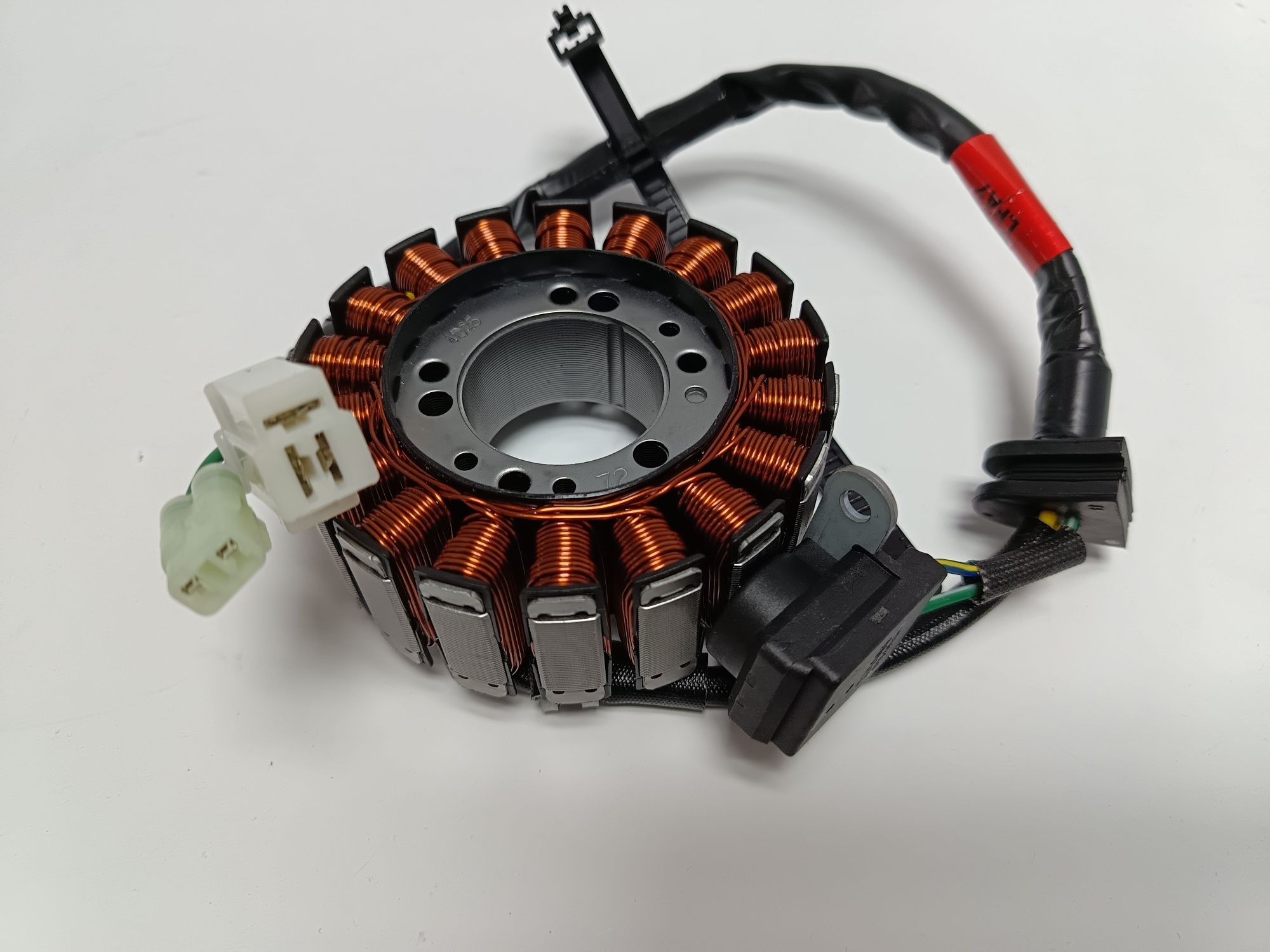 Stator cewki stojan alternatora Kymco DownTown 125 wysyłka nowy