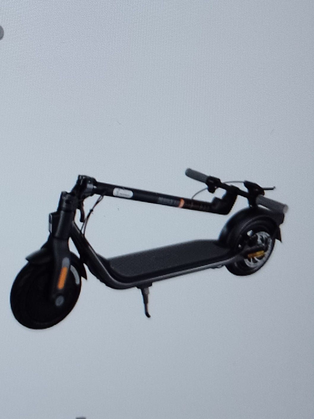 Hulajnoga elektryczna Ninebot KickScooter F20D