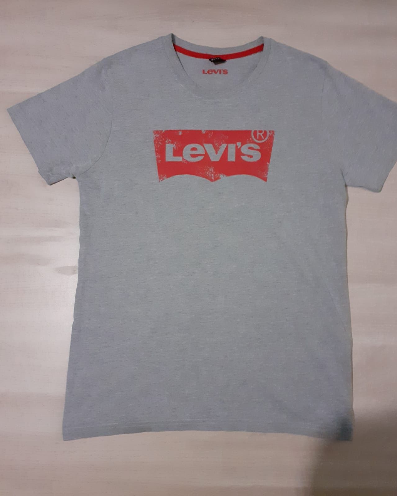 T-shirt Levi's Tamanho M