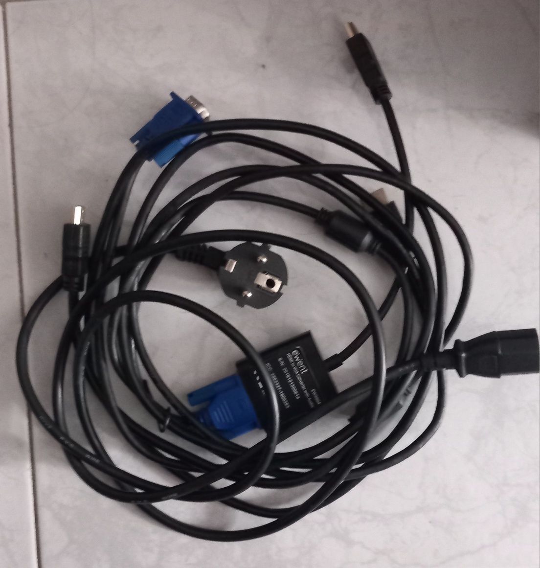 Ecrã 20,5 '' SONY + oferta da Torre (CPU
