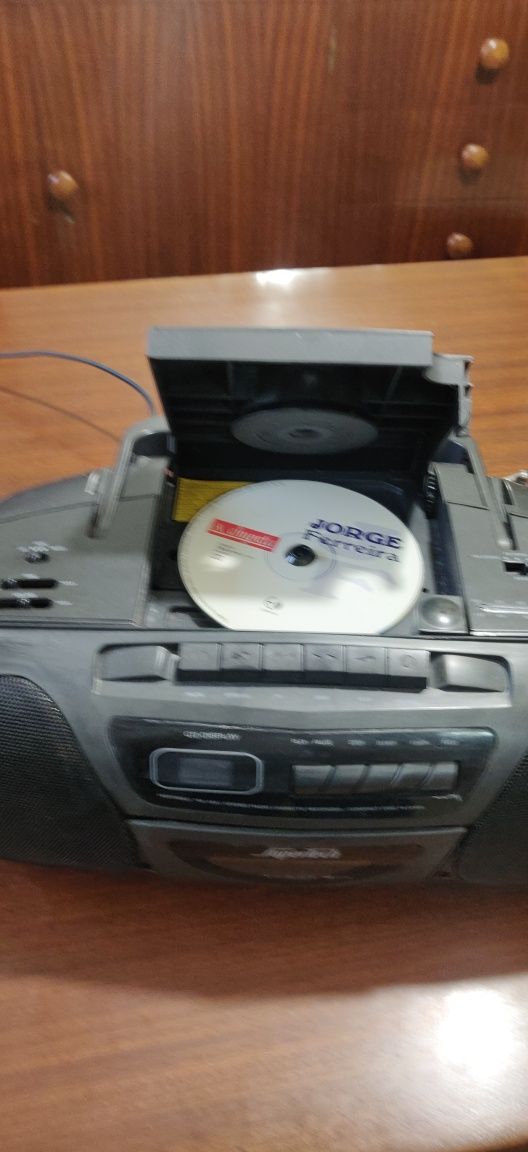 Aparalhagem rádio Leitor de cassetes CD e DVD